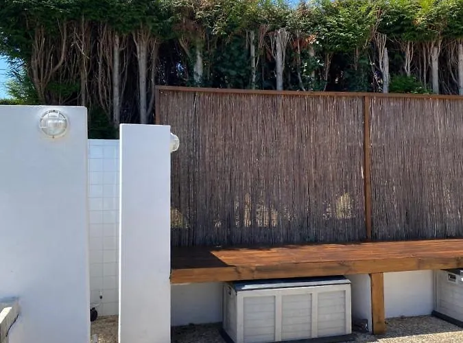 Agradable Rustico Feriehus *